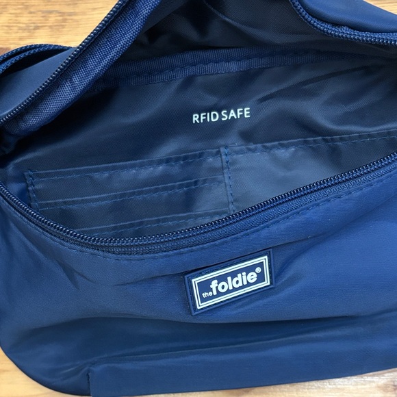Foldie Women's Navy Belt Bag - Picture 7 of 7